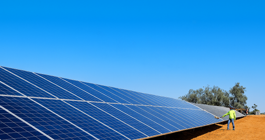 Why Waterless Solar Cleaning Matters in Arid & Water-Stressed Regions